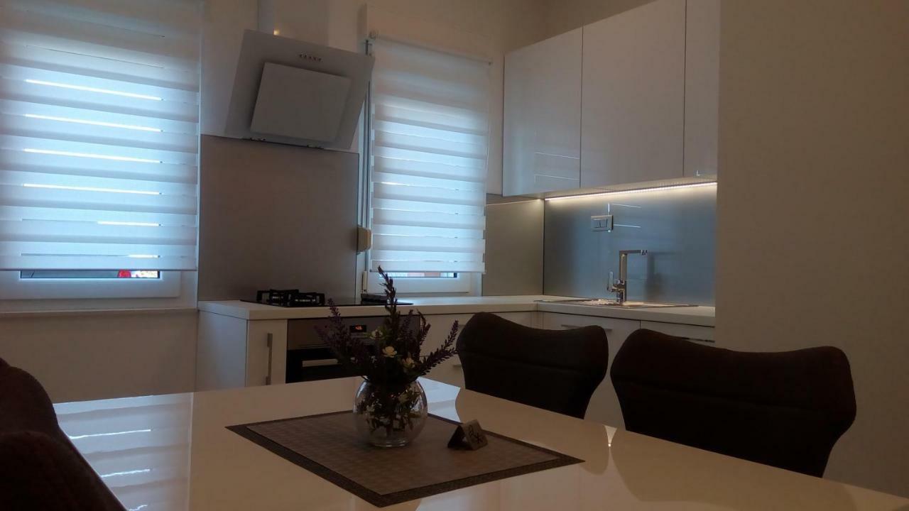 Apartment Sunce Podstrana Exterior foto